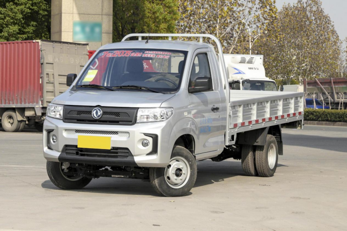 不到5万就能买“小货车”,动力强、载重大还有现金优惠,东风小康D71了解下